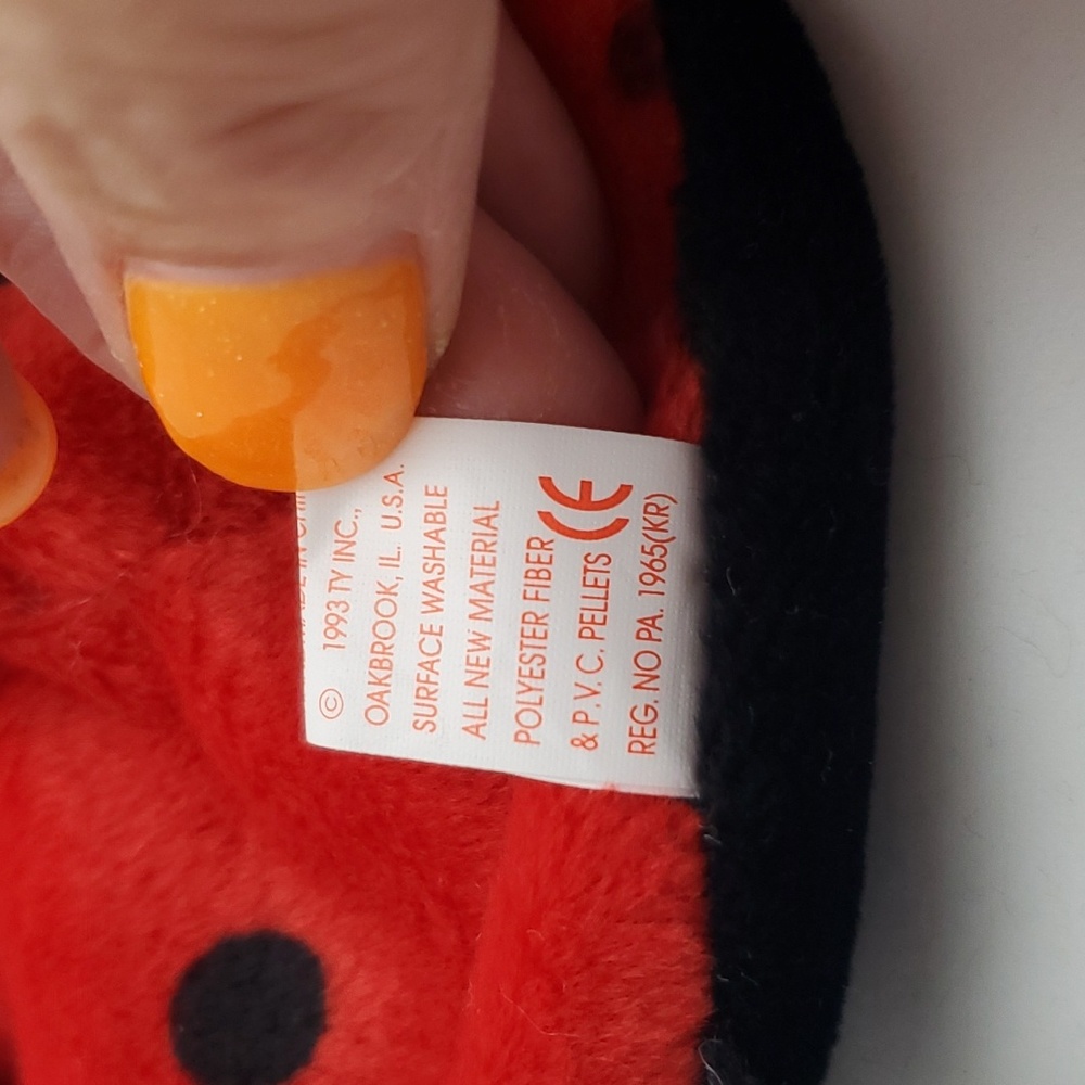 Lucky the Ladybug Beanie Baby - Picture 6 of 6